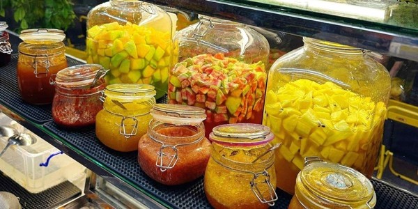 Tiệm Trà 1992 - 31 Phạm Văn Tráng