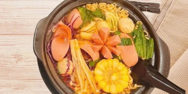 Ruby - Bún, Mì Cay & Ăn Vặt