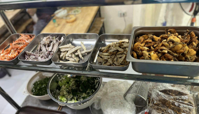 Tư Chính - Seafood - Hàm Nghi