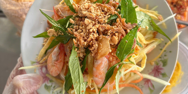 Gỏi Cuốn Quán Chú Năm