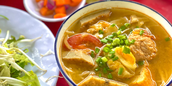 Ngọc Bích - Bún Chả Cá & Bún Riêu Cua