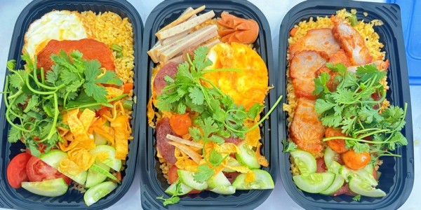 Cơm, Mì Xào & Xôi Mặn - Lê Thị Hồng Gấm Nối Dài