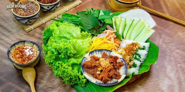 Nem Nướng Bà Béo - Lê Đức Thọ