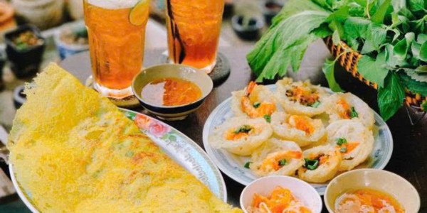 Bánh Xèo Hải Sản Rau Rừng - Cô Hai