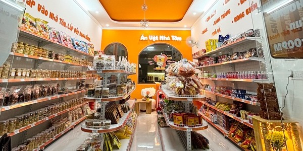 Ăn Vặt Nhà Tôm - 131 Hà Huy Tập