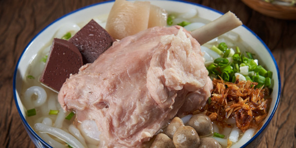 Bánh Canh Sườn Chìa - Hoàng Vũ - Tân Sơn Nhì