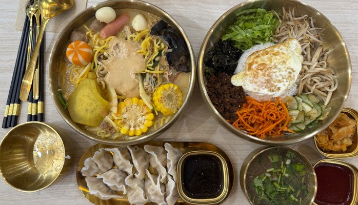 YOYO Lẩu Tự Chọn - 麻辣烫 - Cách Mạng Tháng 8