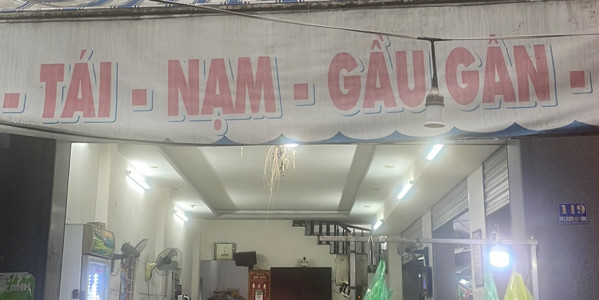 Sáu Phở - Phở - Hưng Đạo Vương