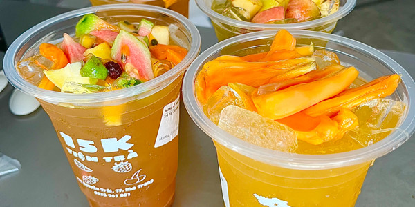 Trà Trái Cây Đồng Giá Ly Khủng - Cổng Chính Đại Học Nha Trang