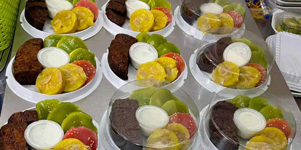 Tiệm Bánh Quê - 180 Hoa Bằng