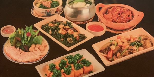 Hidden Charm - Xuân Thuỷ