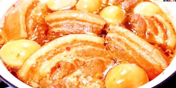 Chuỗi Thịt Kho Tàu Gia Truyền Cô Oanh