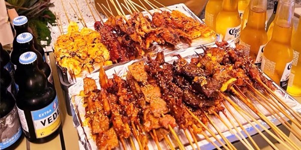 Lẩu & Nướng Trung Hoa - 330 Điện Biên Phủ