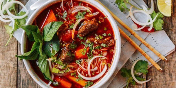 Bún Bò Huế - Bò Kho Quỳnh Như
