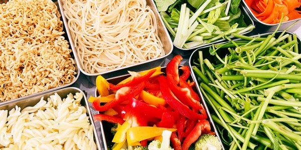 Bếp Bé Bự - Mì Ý, Nui Xào & Ăn Vặt