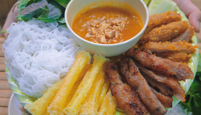 Nem Nướng Nha Trang Má Hai - Nem Nướng - 133 Hoàng Lê Kha