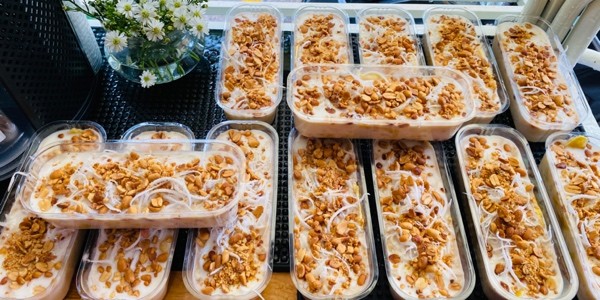 Flan, Rau Câu & Kem Chuối Nhà Bi - Phùng Chí Kiên