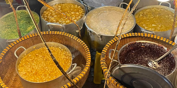 Gánh Chè - 81 Lý Tự Trọng