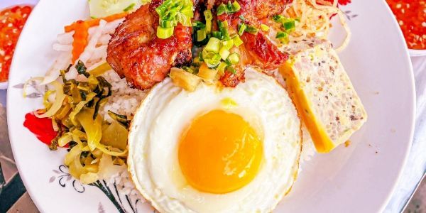 Cơm Tấm Thịt Chiên D12 - Ngô Thị Tập