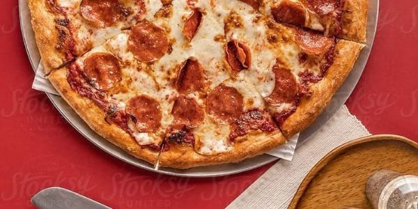 Pizza Núp Hẻm