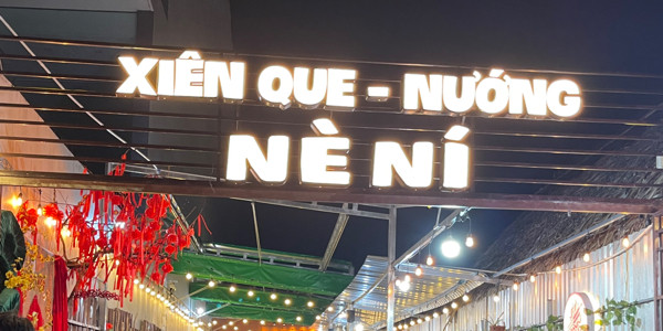 Xiên Que, Lẩu & Nướng Nè Ní