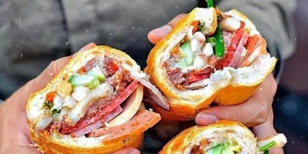 Bánh Mì Thổ Nhĩ Kỳ Kebab Baby - Trần Việt Châu