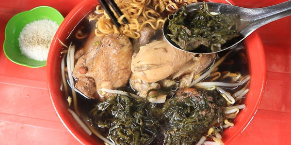 Hachi Food - Đồ Ăn Đêm, Mì Gà Tần & Mì Chua Cay - Hoàng Mai