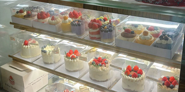 Dibu Bakery - Tiệm Bánh - Hùng Vương