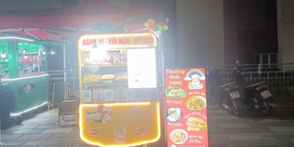 Mèo Mập Quán - Xôi Chim, Mì Nui Xào Bò & Gà Viên Chiên