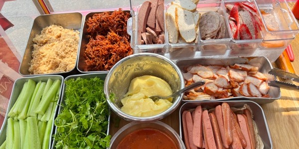 Bánh Mì Sài Gòn - Nước Ép