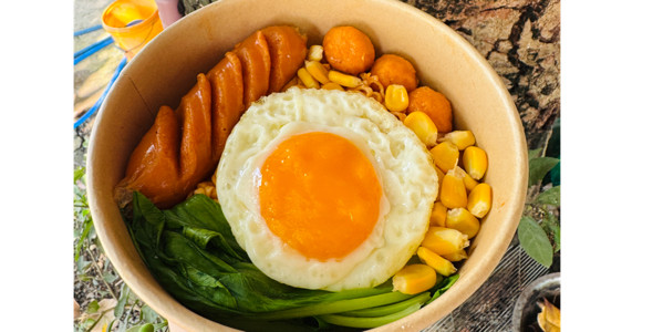 Nhà Hân - Bán Mì Trộn