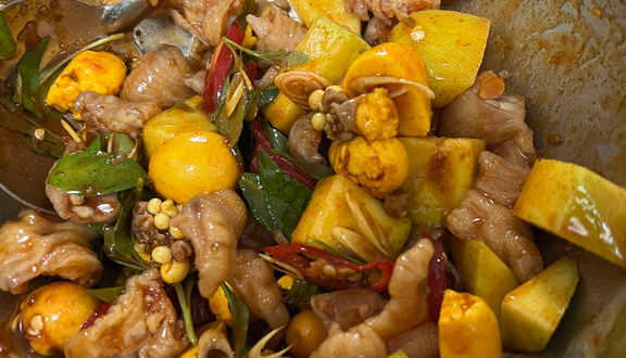 Chân Gà Sốt Thái - Tô Ngọc Vân