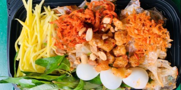 Bánh Tráng Trộn Nhà Cherry - Tên Lửa