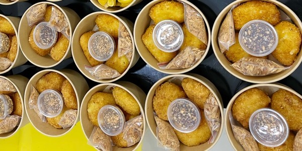 Xôi Chiên - Uyên Nhi Phan Food