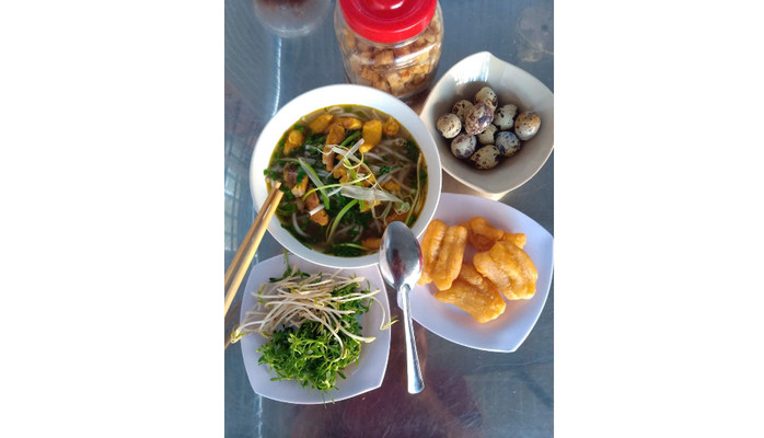 O Ny - Bánh Canh Cá Lóc Huế - Tô Hiến Thành