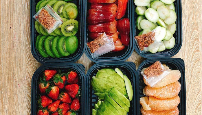 Ăn Vặt 1983 - Bò Sốt Hẻm, Mì Trộn & Trái Cây - Đường 23/8