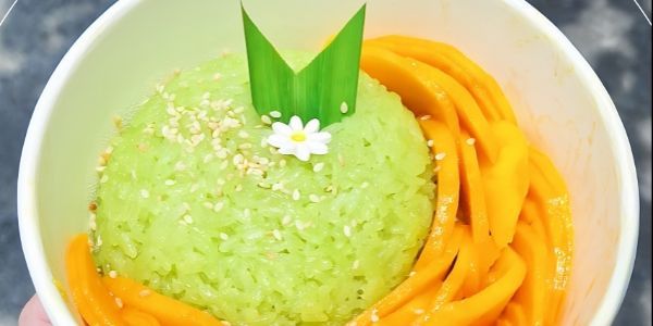 Xôi Xéo Lá Dứa Cô Ba - Hà Huy Giáp
