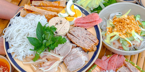 Bún Mắm Nêm Bà Thơ