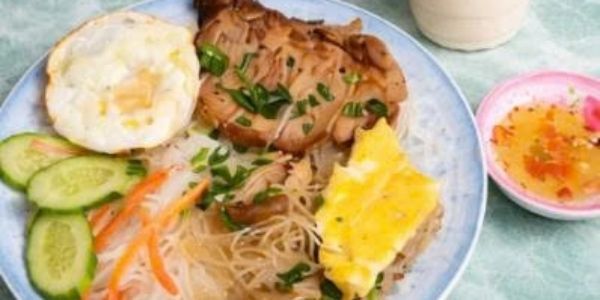 Cơm Tấm, Cơm Chiên & Cơm Phủ Trứng - Xuân Phú