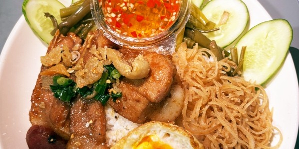 Cơm Tấm Long Xuyên Mộc Nhiên - Trần Khắc Chân