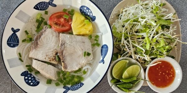 Bún Cá Phú Yên - Cá Ngừ, Chả Cá & Sứa