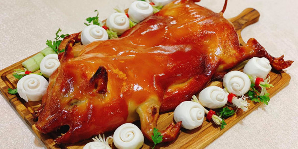 Heo Quay Xá Xíu Hưng Vĩnh Phát - Bánh Mì, Bánh Hỏi & Vịt Quay - Minh Phụng