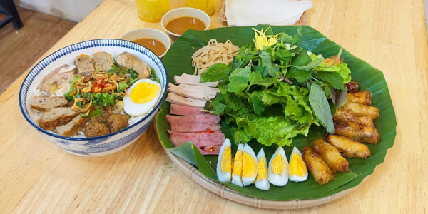 Cái Tiệm Phan Thiết - Bánh Canh Chả Cá & Chả Cuốn Cá Trích - Phan Trung