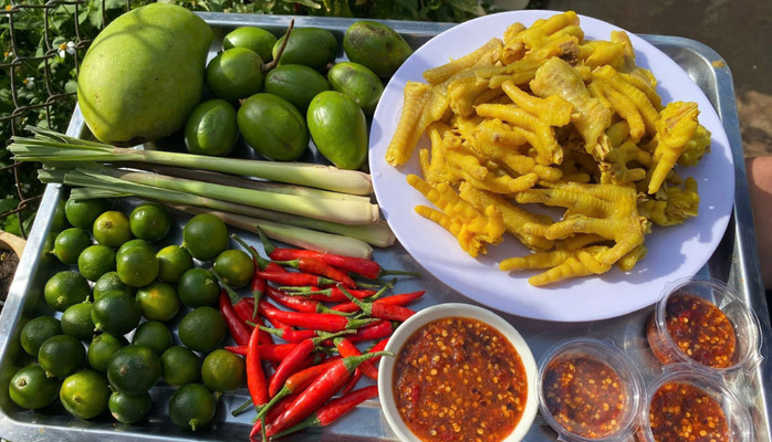 Ngọc Thư - Ăn Vặt - Sư Vạn Hạnh