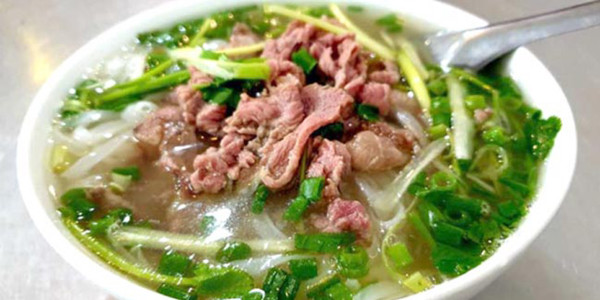 Bún Bò Huế & Phở Bò Đông Ba - Ngã Tư Miếu Ông Cù