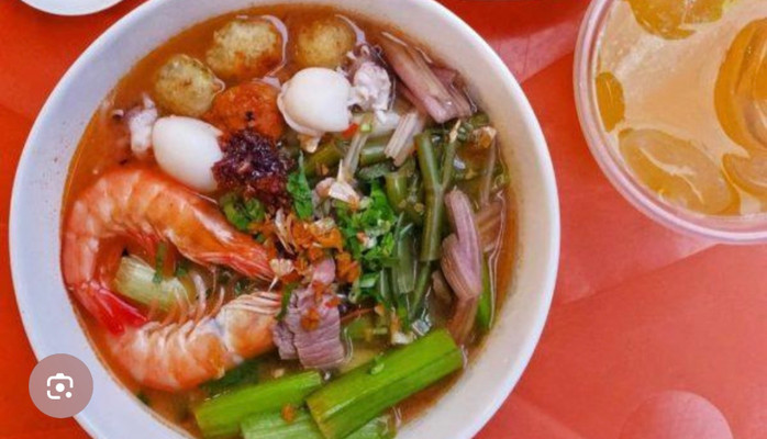 Bếp Nhà Hy - Bún Thái & Chân Gà Sốt Thái - 23 Tháng 8