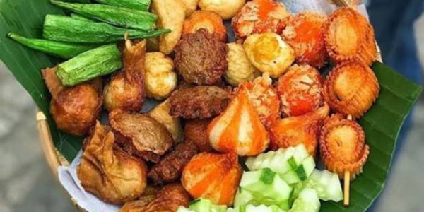 Cô Shi - Mì Trộn Cá Viên Chiên - HT05