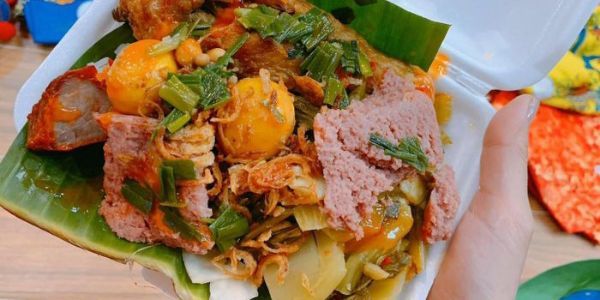 Tiệm Xôi Kim Tuyểt - Bánh Mì & Bánh Bao - Trần Hưng Đạo