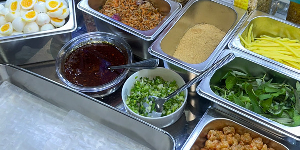 Tiệm Ăn Vặt Nà Ní