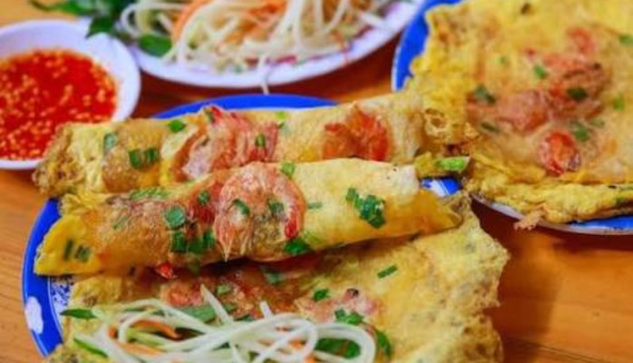 Bánh Ép O Hà - Bánh Ép, Bánh Lọc Chiên & Bánh Tráng Trứng - 19 Phùng Lưu